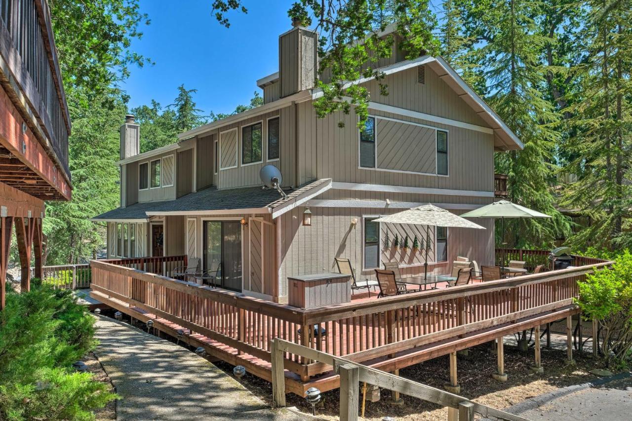 Pine Mountain Lake Haven With Spacious Deck! Groveland Exterior photo